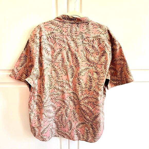 NWT Jachs NY short-sleeve button-up shirt with a tropical Hawaiian print.  Size - Picture 4 of 9